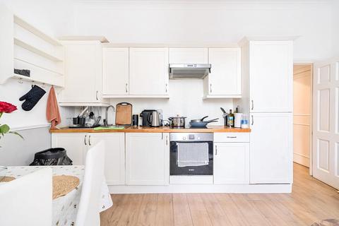 1 bedroom flat for sale, Shooters Hill Road, London