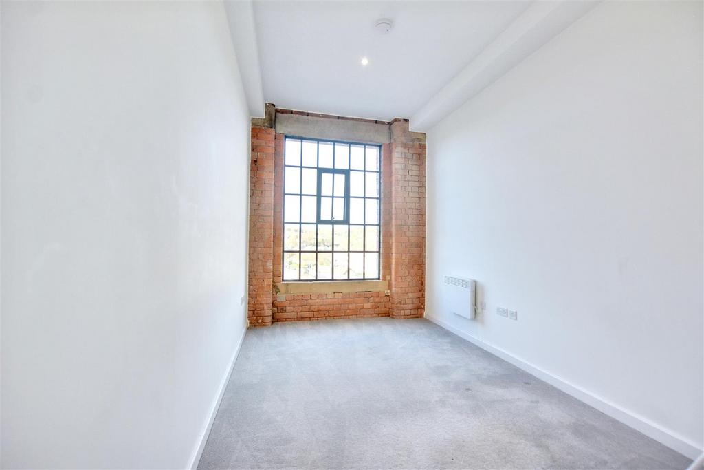 Bedroom 2 1.jpeg