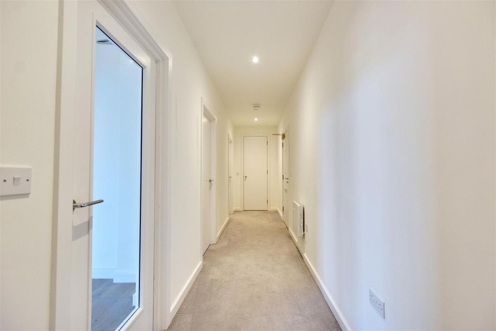 Hallway.jpeg