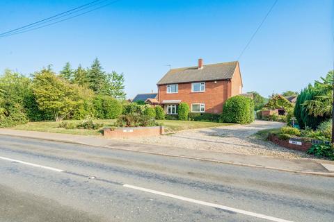 6 bedroom detached house for sale, Main Road, Filby