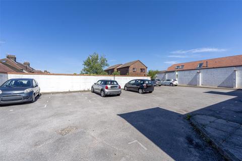 11 Brougham Walk, Worthing, BN11 2PY
