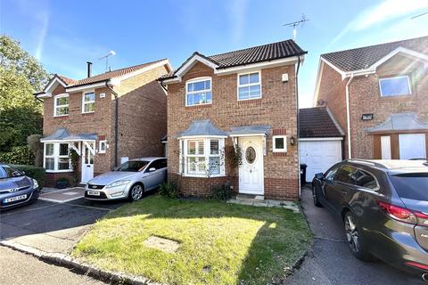 3 bedroom detached house to rent, Constable Close, Woodley, Reading, Berkshire, RG5