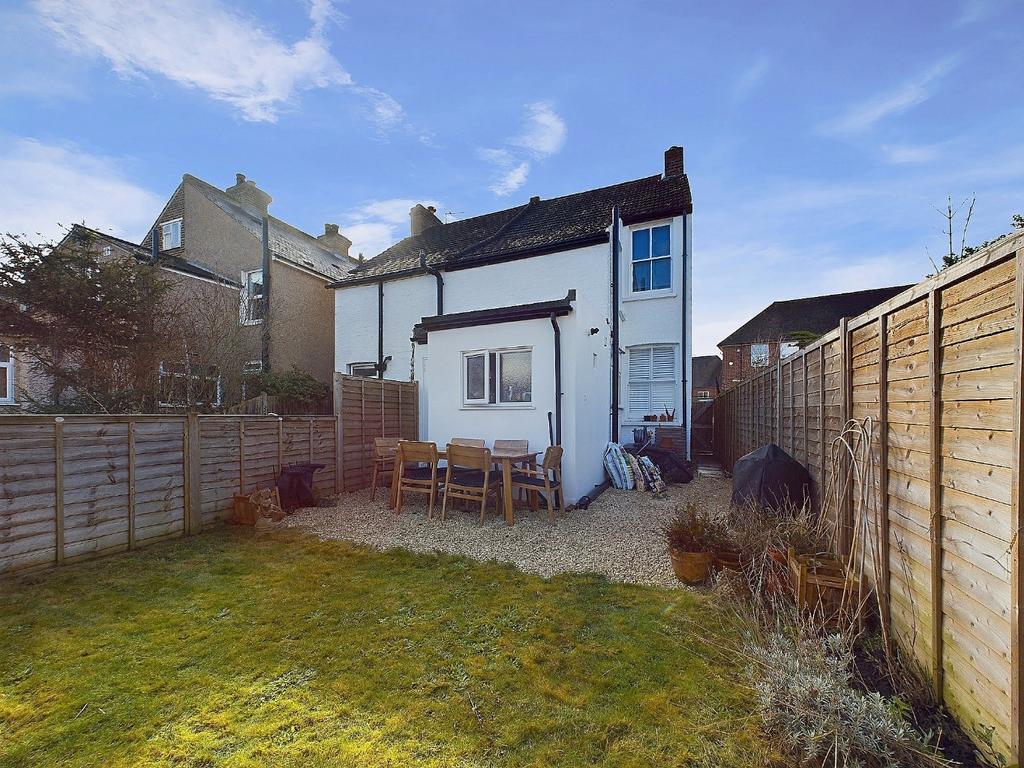 Aylesbury Road, Bromley BR2 2 bed semidetached house for sale £500,000