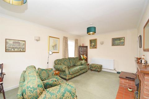 2 bedroom detached bungalow for sale, Mount Way, Pontesbury, Shrewsbury