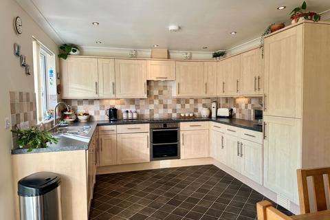 4 bedroom detached house for sale, Mullion, Helston TR12