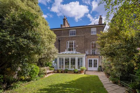 4 bedroom semi-detached house for sale, Clifton Hill, St John's Wood NW8