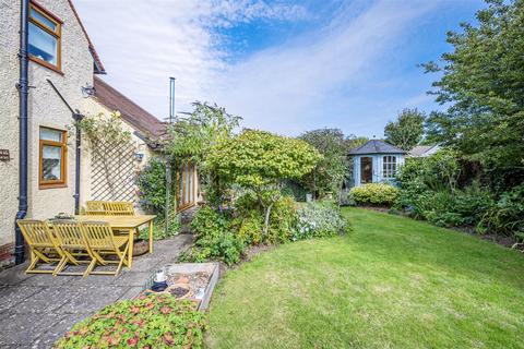 4 bedroom house for sale, Chyngton Gardens, Seaford