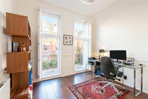 3 bedroom flat to rent, Antrim Road, London, NW3