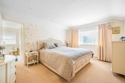 Little Birches Hooke Road, East Horsley, Leatherhead, KT24 5DX