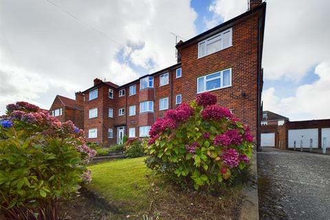 2 bedroom apartment for sale, Weydale Avenue, Scarborough YO12