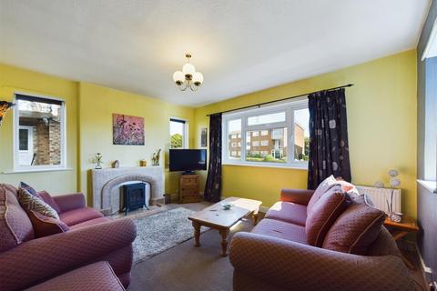 2 bedroom apartment for sale, Weydale Avenue, Scarborough YO12