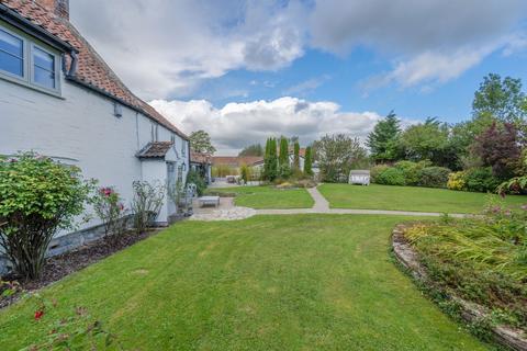 5 bedroom detached house for sale, Walnut Farm, The Causeway, Mark