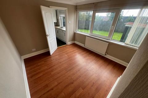 19 Heol Capel, Tonyrefail, Porth, CF39 8NN