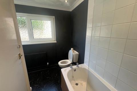 19 Heol Capel, Tonyrefail, Porth, CF39 8NN