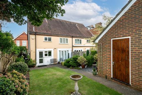 3 bedroom semi-detached house for sale, Church Crescent, St. Albans