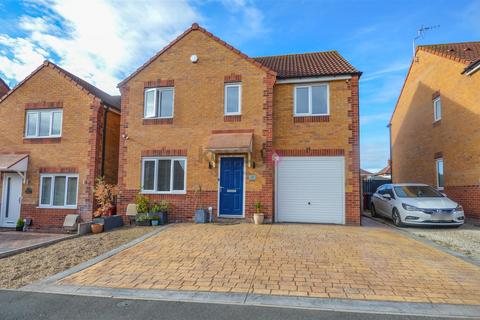 4 bedroom detached house for sale, Spinnaker Road, Clowne, Chesterfield, S43