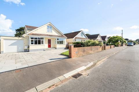 3 bedroom detached house for sale, Sefton Avenue, Rose Green, PO21