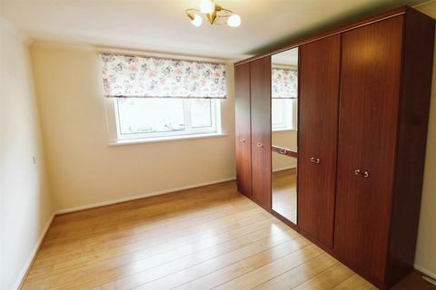 61 Doncaster Road, Barnsley, S70 1TS