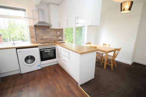 3 bedroom house to rent, Carrholm Drive, Leeds, West Yorkshire, UK, LS7