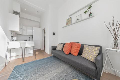 2 bedroom flat for sale, Electric Avenue, SW9