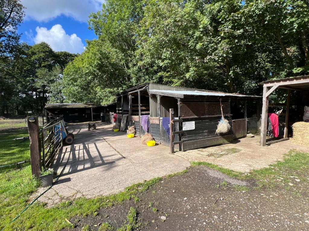 Brook View, Hurst Lane   Stables