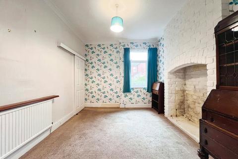 4 bedroom semi-detached house for sale, Mirfield Drive, Monton, M30