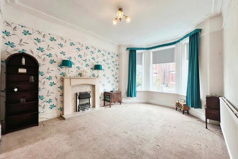 4 bedroom semi-detached house for sale, Mirfield Drive, Monton, M30