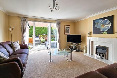 11 Brooke Close, Harrogate, HG1 3ND