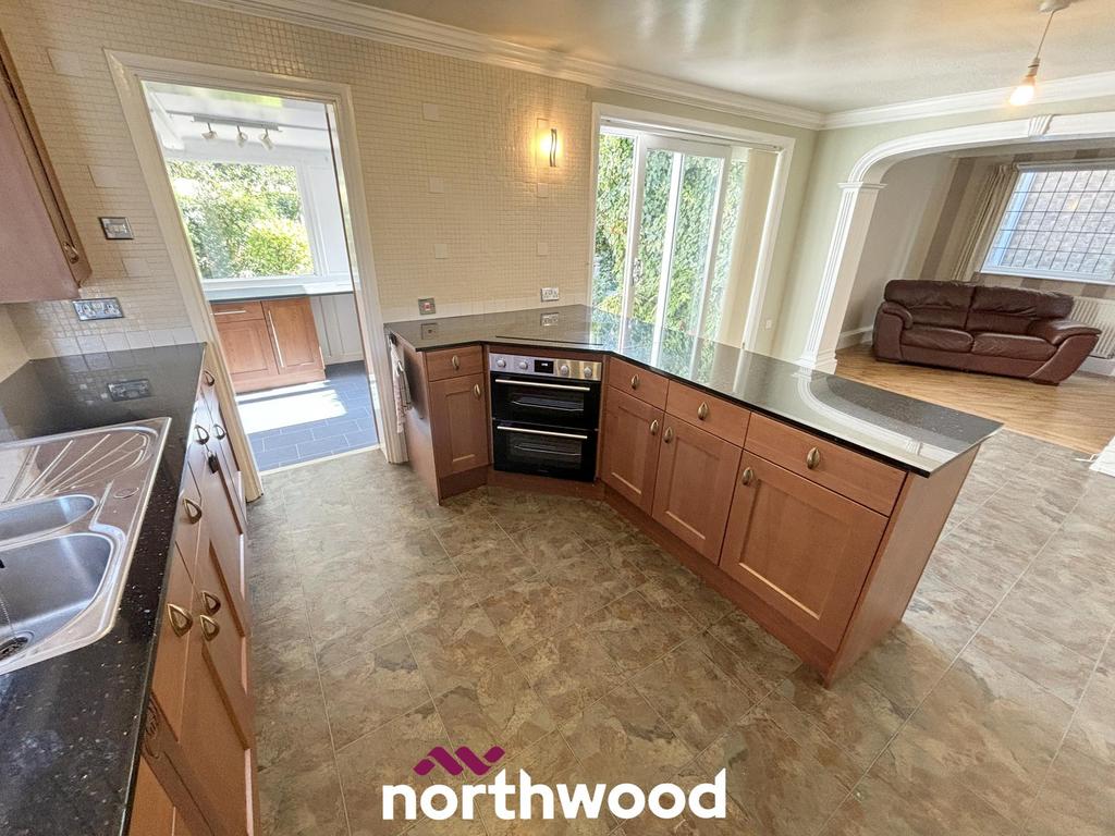 Danum Road, Doncaster DN7 3 bed detached house for sale £269,000