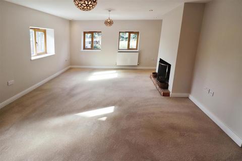 4 bedroom detached house for sale, Bulkington Road, Shilton, Coventry