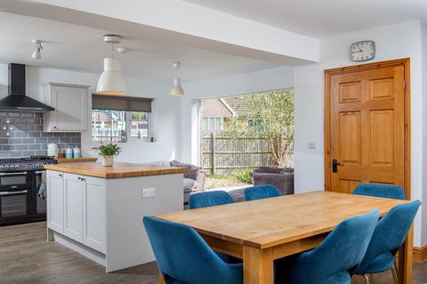 1 Broadgate, Great Easton, Market Harborough, LE16 8SH