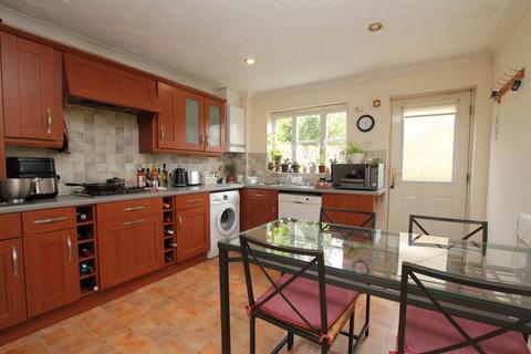 11 Darwin Close, Ely, CB6 3WY