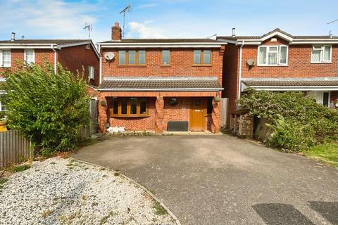 4 bedroom detached house for sale, Coleridge Drive, Leicester LE19