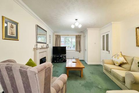 29 Hatherop Close, Eccles, Manchester, M30 7NR