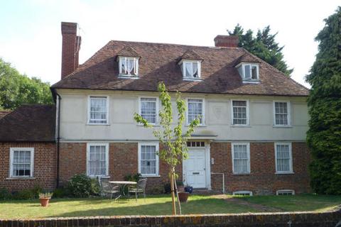 Studio to rent, Lodge Farmhouse, High Street, Aylesford, Kent, ME20 7BY