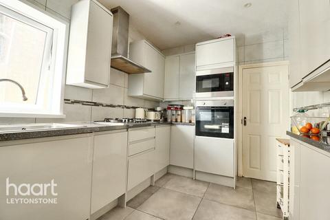 3 bedroom terraced house for sale, Goldsmith Road, London