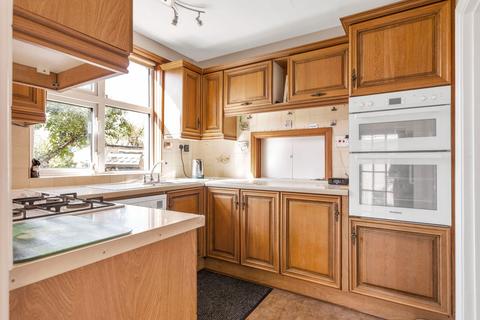 6 Broadclose Road, Sticklepath, Barnstaple, EX31 2DN