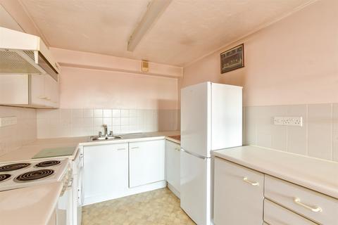 1 bedroom flat for sale, Outwood Common Road, Billericay, Essex