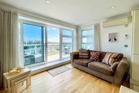 3 bedroom apartment for sale, The Reef, Boscombe Spa Road, Boscombe Spa, Bournemouth, BH5