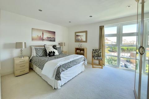 3 bedroom apartment for sale, The Reef, Boscombe Spa Road, Boscombe Spa, Bournemouth, BH5