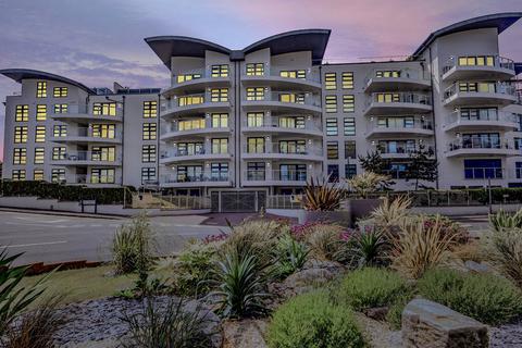 3 bedroom apartment for sale, The Reef, Boscombe Spa Road, Boscombe Spa, Bournemouth, BH5