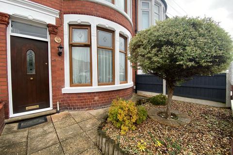 3 bedroom terraced house for sale, Gainsborough Road, Crewe