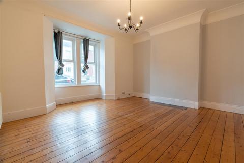 2 bedroom flat to rent, Rokeby Terrace, Heaton, NE6