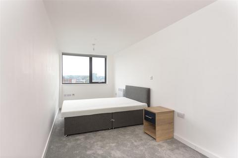 2 bedroom apartment to rent, 165 West Street, City Centre S1