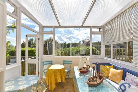 36 Barons Down Road, Lewes, BN7 1ES