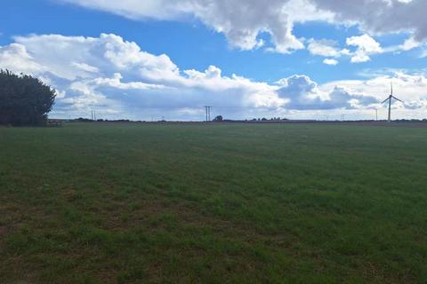 Land for sale, Paddock West of Spring Farm Bungalow, Withernsea, Yorkshire