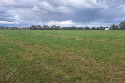 Land for sale, Paddock West of Spring Farm Bungalow, Withernsea, Yorkshire