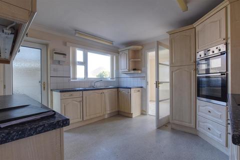 2 bedroom detached bungalow for sale, The Mead, Bexhill-On-Sea