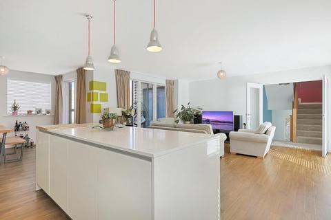 29 Hobson Avenue, Trumpington, Cambridge, CB2 9EG