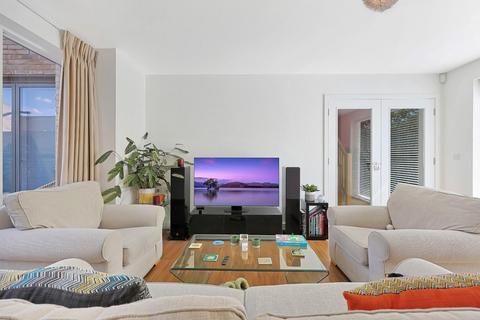 29 Hobson Avenue, Trumpington, Cambridge, CB2 9EG